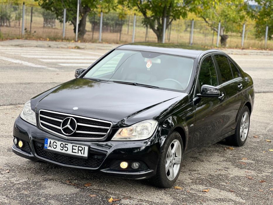 Vand/schimb  Mercedes w204 c class
