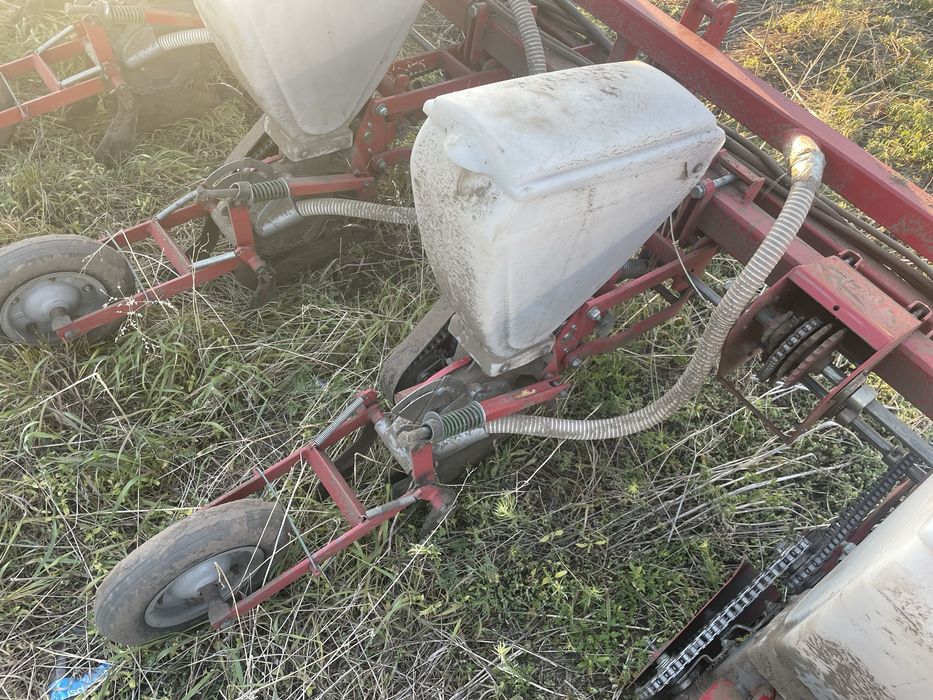 Сеялка точного высева вета 8