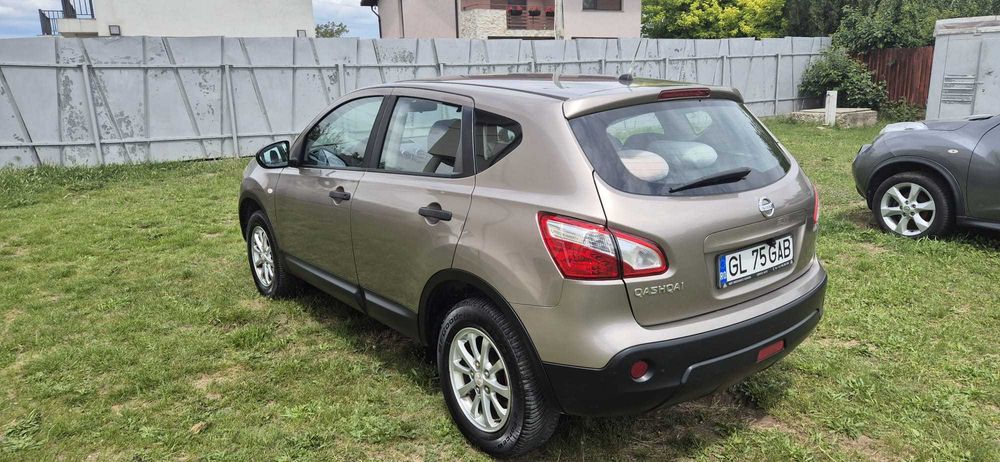 Suv Nissan Qashqai 1.6 benzină de vânzare