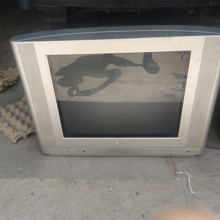 Телевизоры в отличном состояний