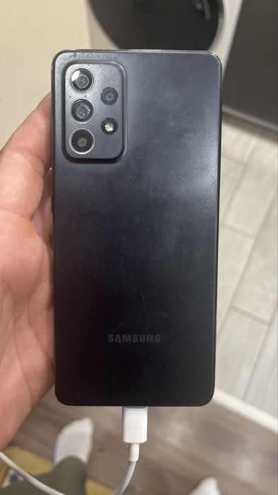 Samsung Galaxy A52s перфектен