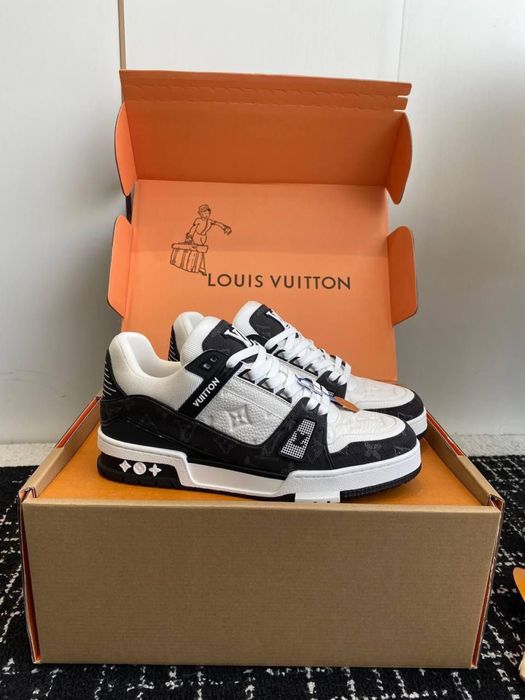 Louis vuitton 41-45/ Livrare 1 zi / premium