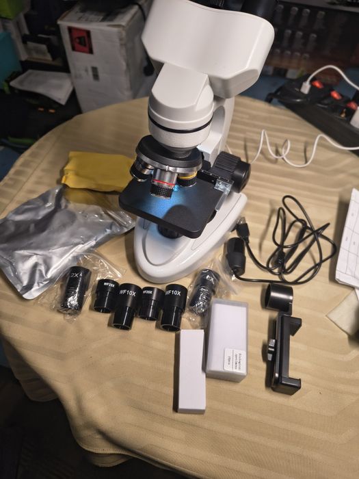 Бинокулярен микроскоп, Mmgoqqt, Метален, 40X-5000X, 3 обектива, LED ос