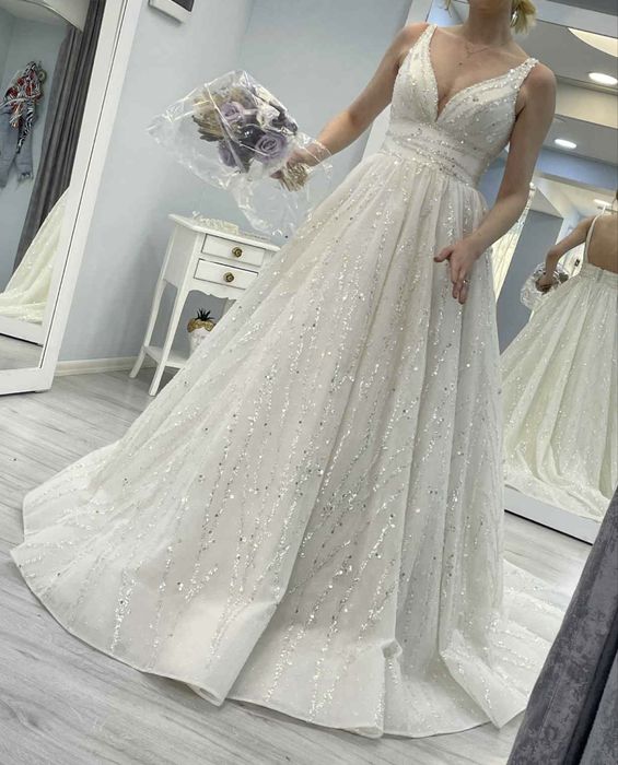 Булчинска рокля нова