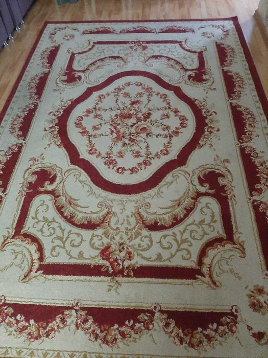 продам ковер шелковый ,бу в хорошем состоянии
