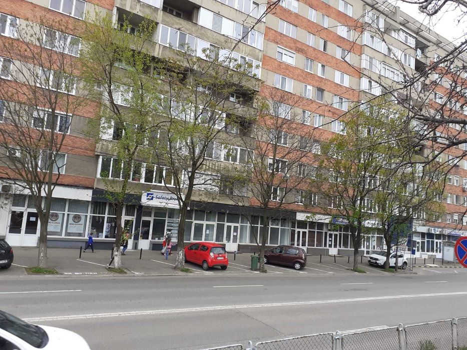 Spatiu comercial de inchiriat Bd. Dacia Oradea