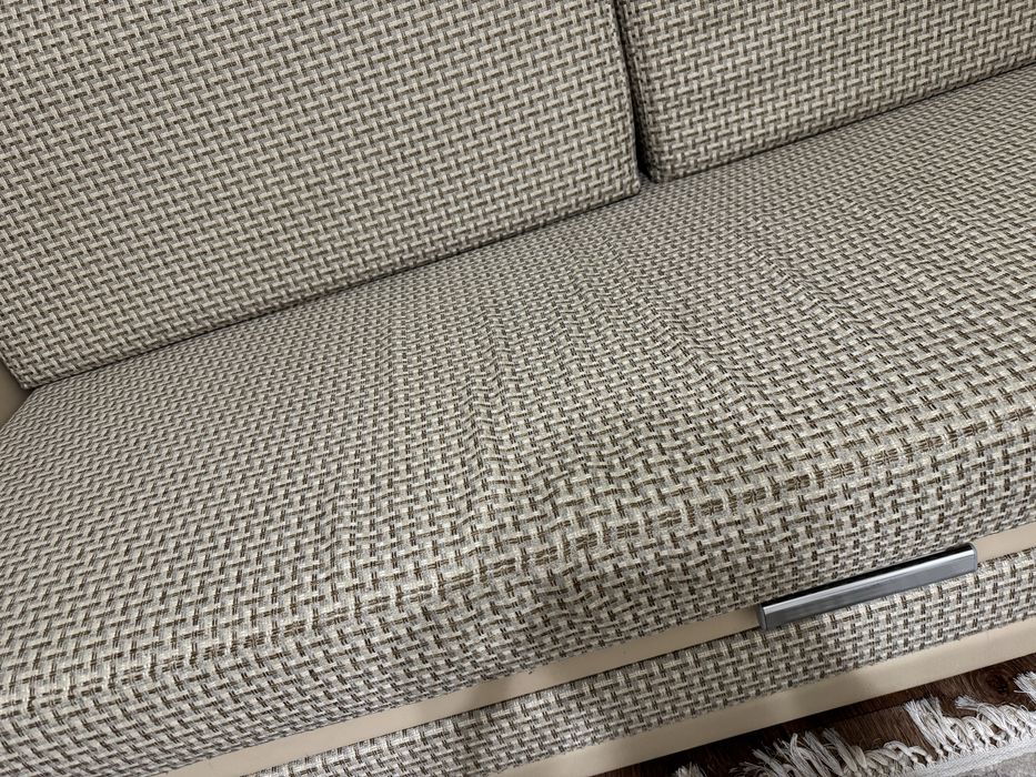 Продам польский диван