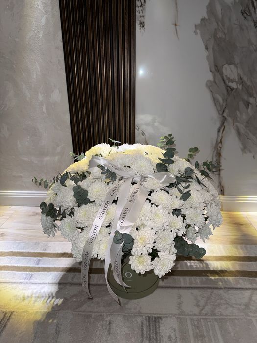 Большой букет из хризантем,за 20к тг