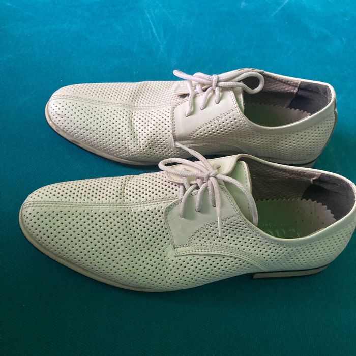 Продам летние туфли 38 размер