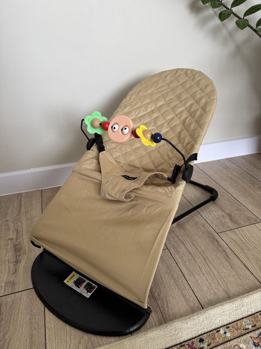 Продам шезлонг в отличном состоянии