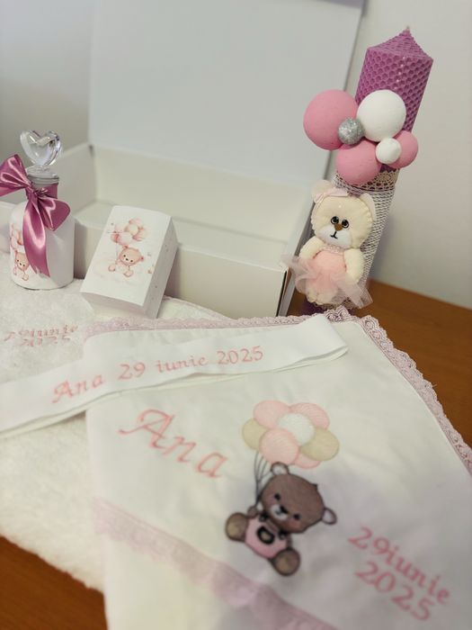 Trusou brodat pentru botez