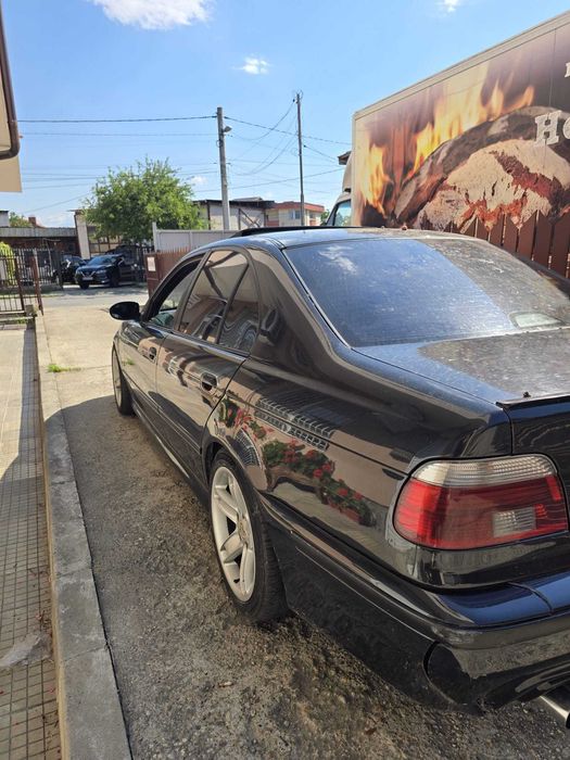 Продавам BMW E39 528i, 1996 г. Цена: 3000 евро