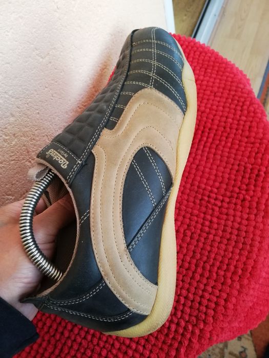 Adidași Dockers piele nr 43 bărbați