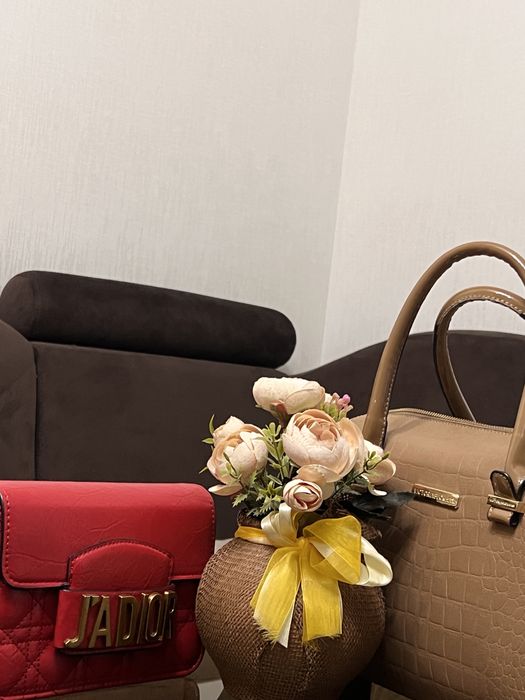 Продаются две сумки