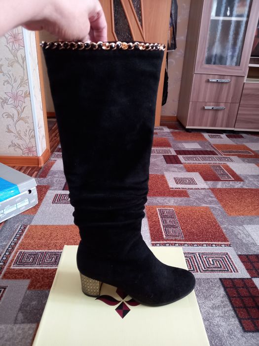 Продам осении сапоги