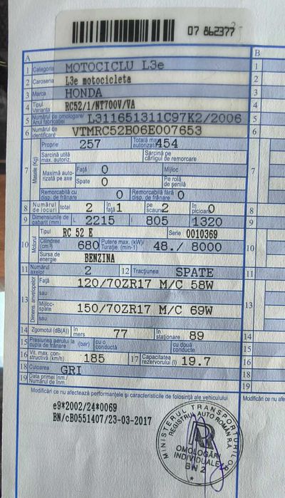 Vând motocicletă Honda Deauville  NT700V-Touring - 48.000 km - Cardan