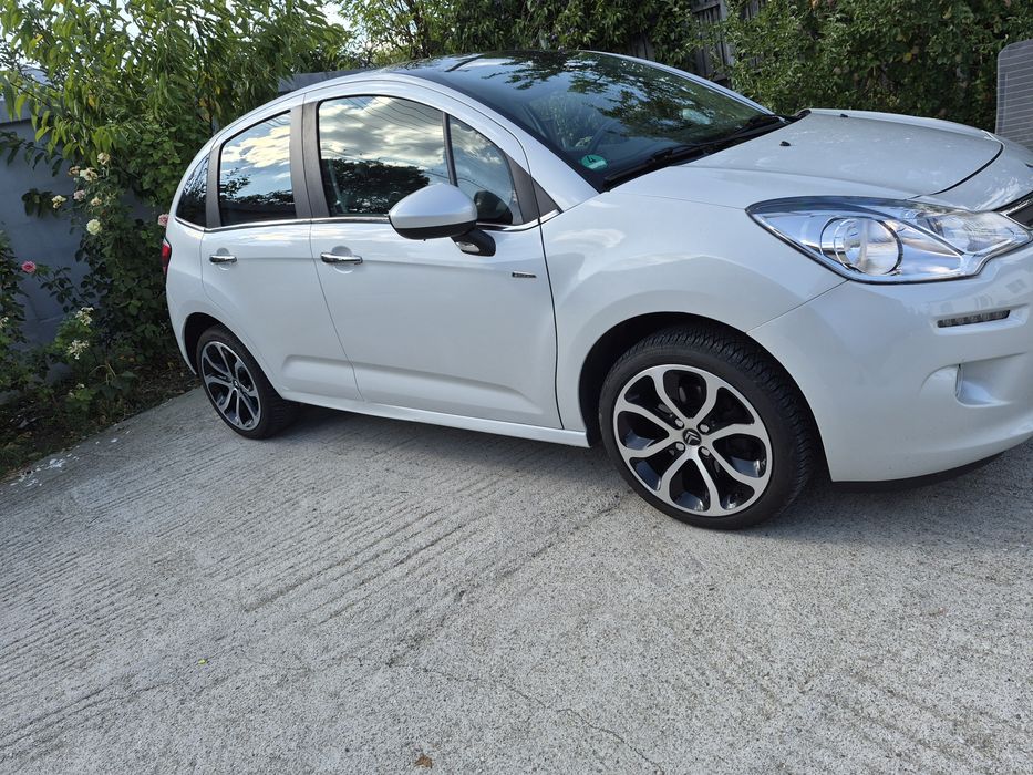 Citroen c3 excelence 1.2 benzina cu turbo  110 cp an 2015  km 95000     R.A.R. Efectuat!!!