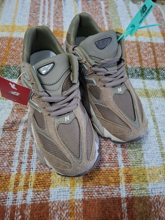 Adidasi new balance  9060