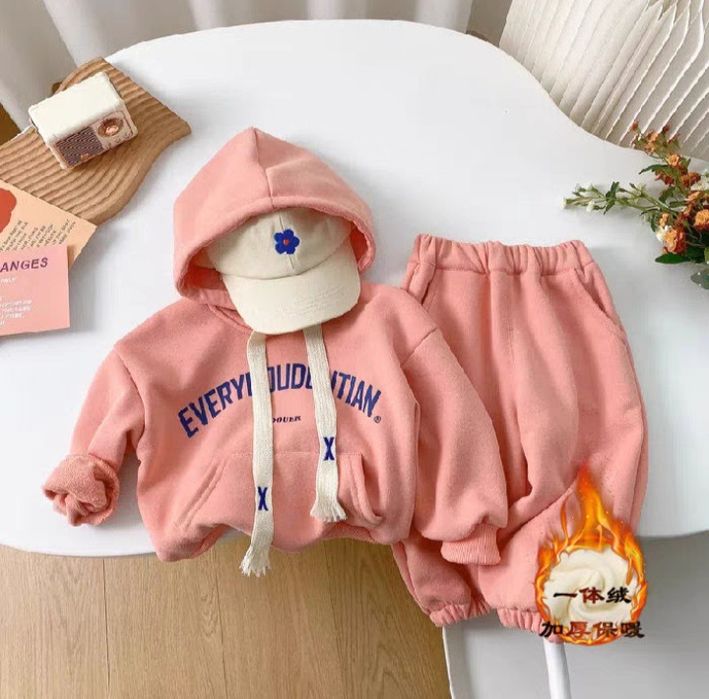 Костюмы для девочек, осенне-зимняя одежда