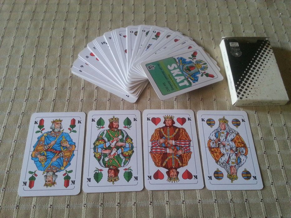 Стари карти немски и класически LION