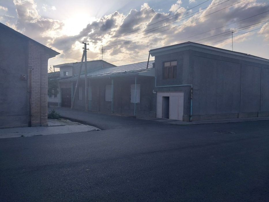 Hovli sotiladi Shtabda