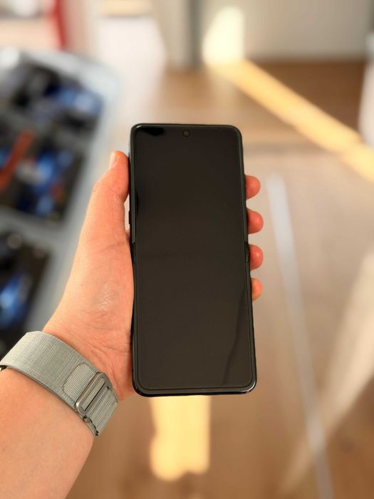 Motorola Razr Ultra 60 - 512 gb - nou -