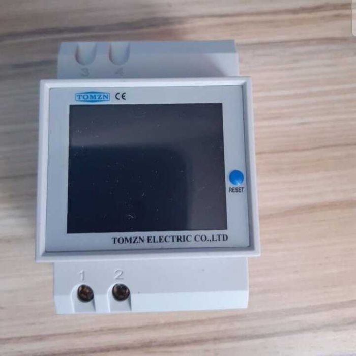 Контролен електромер за DIN шина TOMZN 100A
