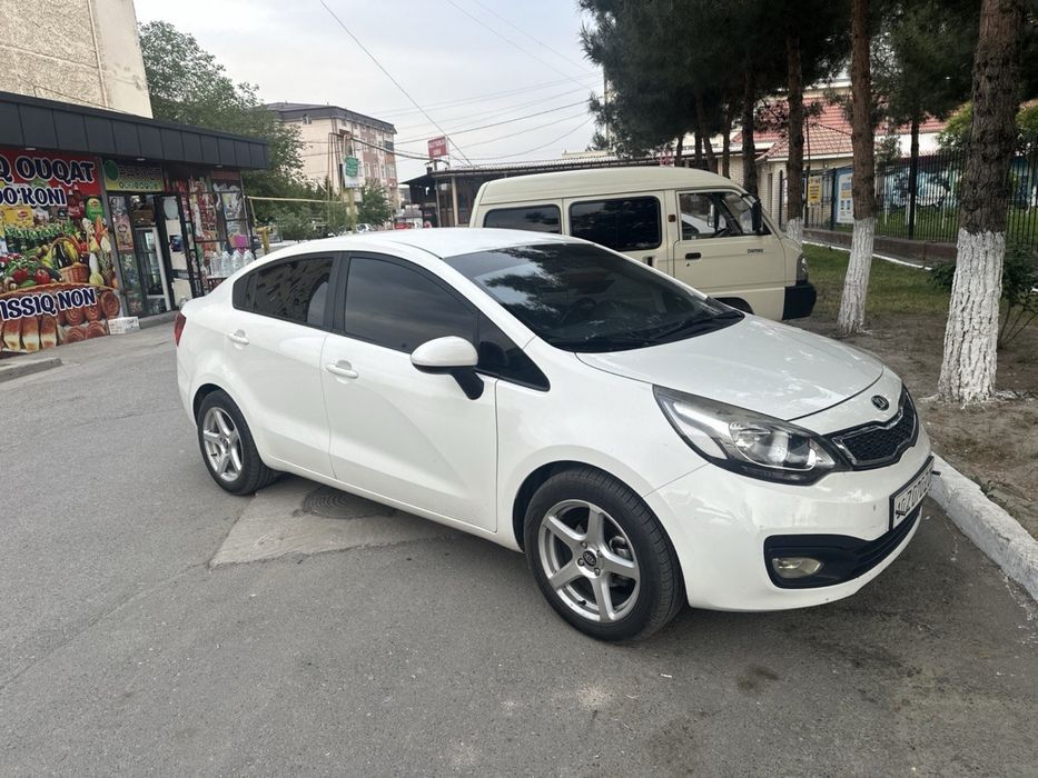 Продаётся Kia Rio 2014