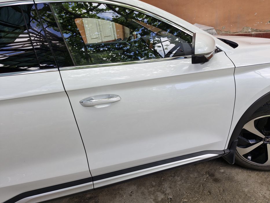 BYD SONG PLUS flagship