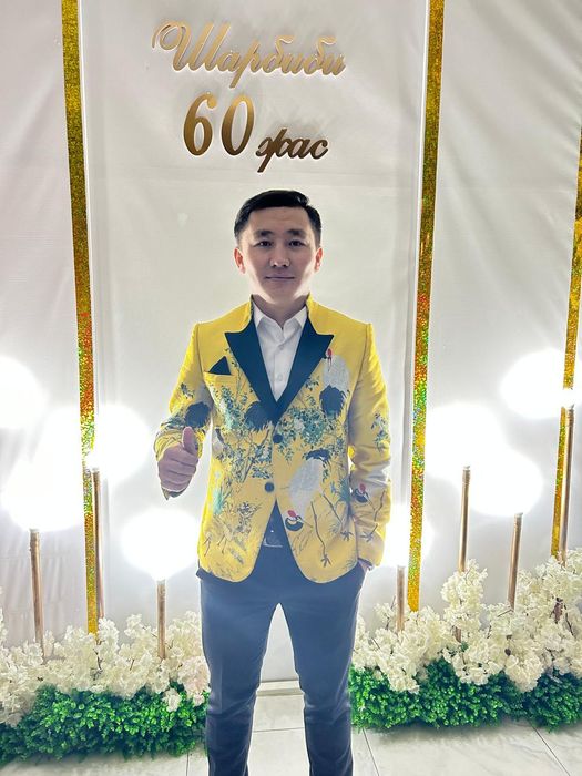 Асаба/тамада/шоумен