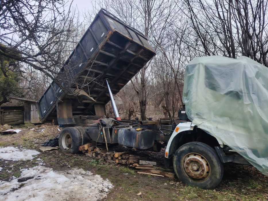 Vând sau dezmembrez camion basculabil funcțional motor DAF  LF 55