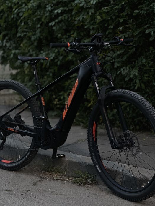 Bicicleta KTM e-mtb