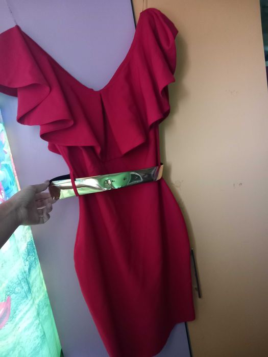 Rochii lungi si scurte