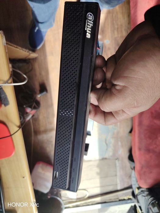 Продам видеорегистратор Dahua