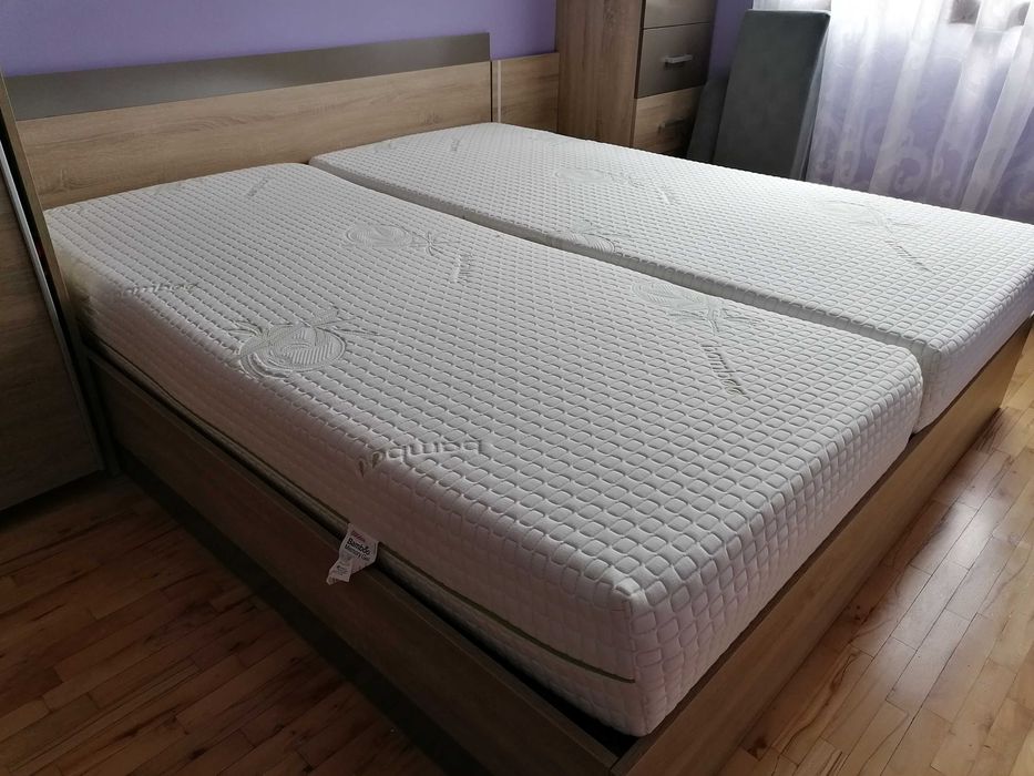 Комплект/или поотделно/ спалня с гардероб, 2 скрина и 2 нощни шкафчета