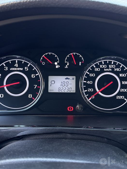 Jentra avtomat 2018 holati yaxshi.Narxini kelishamiz.