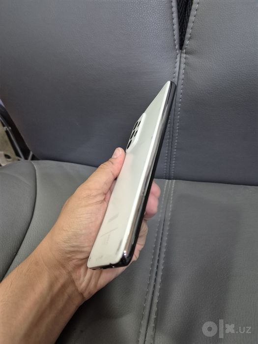 Samsung A52 5G 8/128 Holati B/U 550.000 so'm
