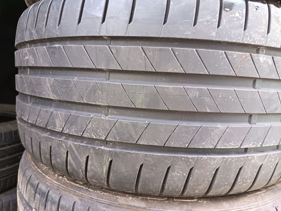 Anvelope vara 255 35 19 Bridgestone runflat 2024 6.3mm