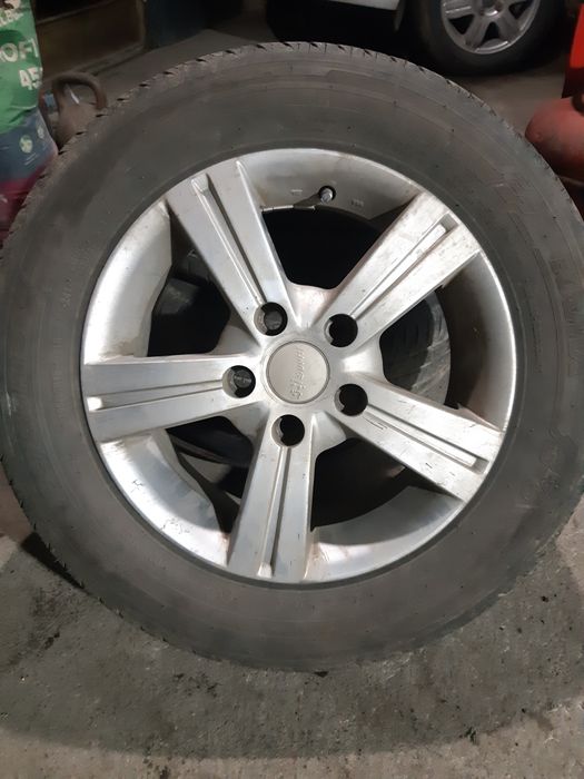 Продам комплект колёс