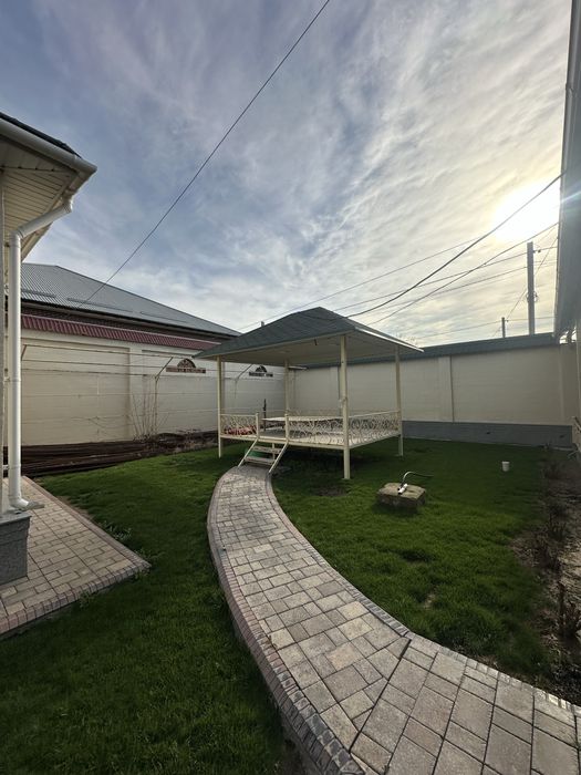 Продается благоустроенный дом в мкр Акниет