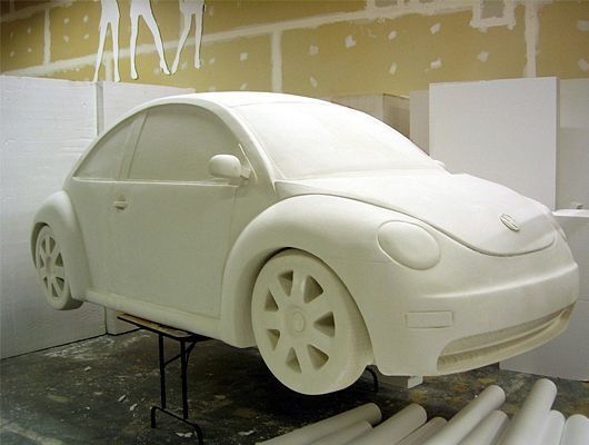 Пенопластдан 3Д фигуралар, художник.