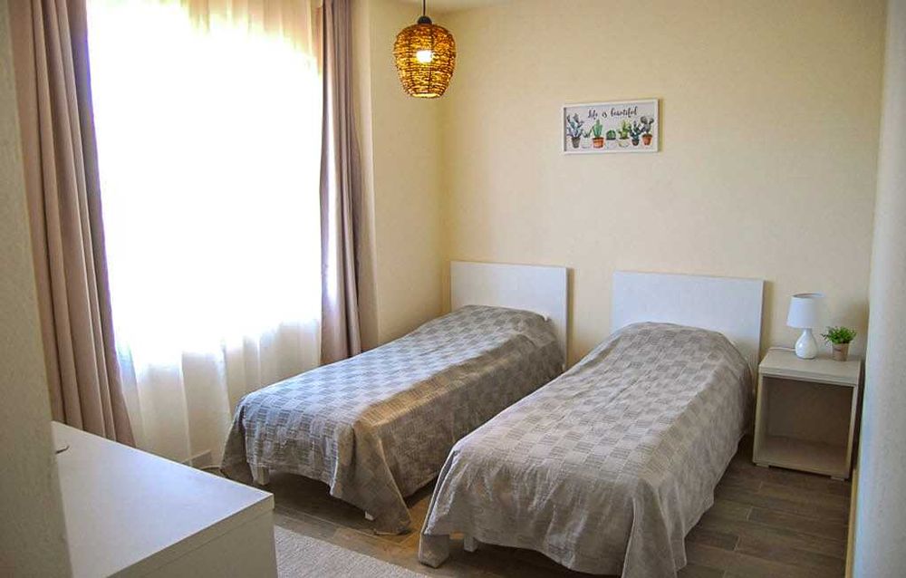 Луксозна вила на плажа в Лозенец