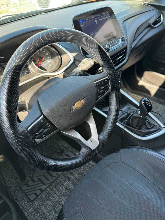 Onix 2024 mexanika 3 pozitsiya