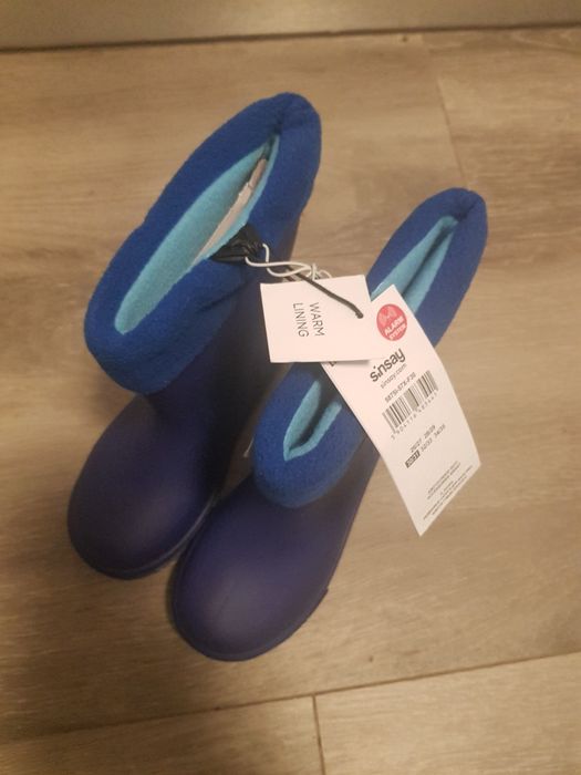 Vand cizme imblanite marimea 30/31 Noi