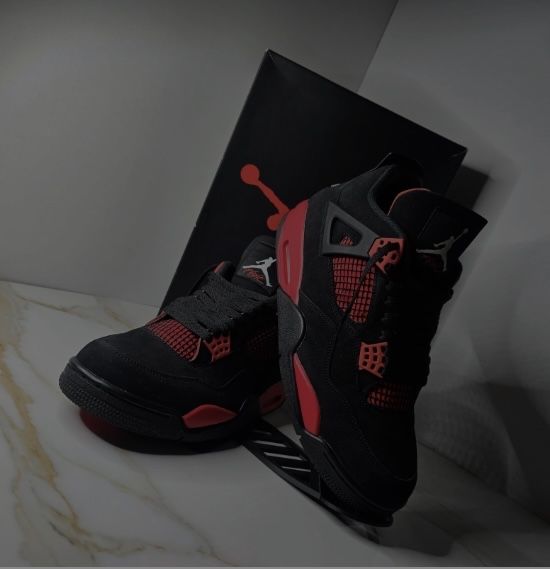 Jordan 4 Red Thunder