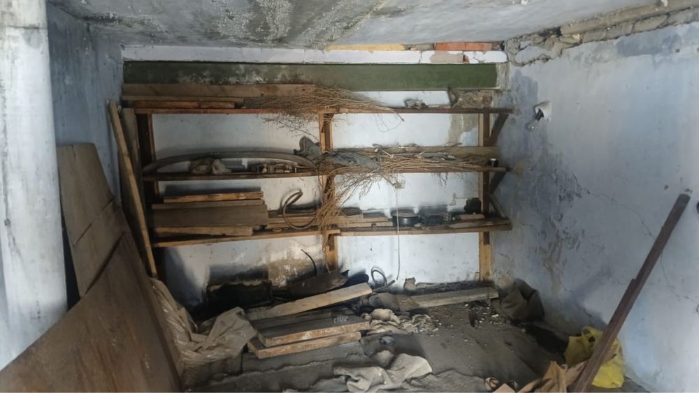 Продам гараж 18 м ДК Строитель