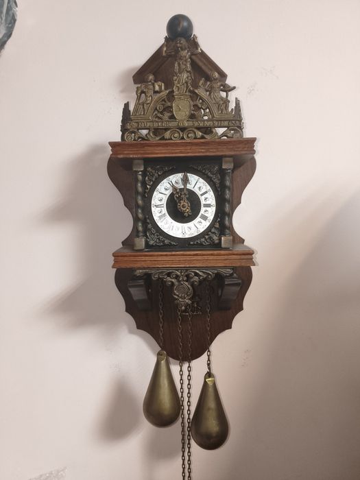 Холандски стенен часовник