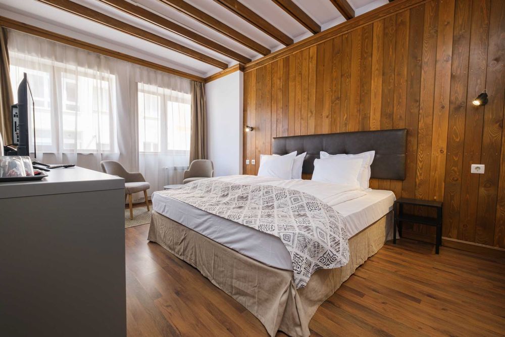 Просторна стая в хотел Разлог