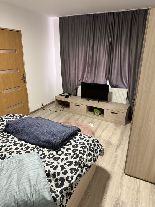 De INCHIRIAT garsoniera pe zi