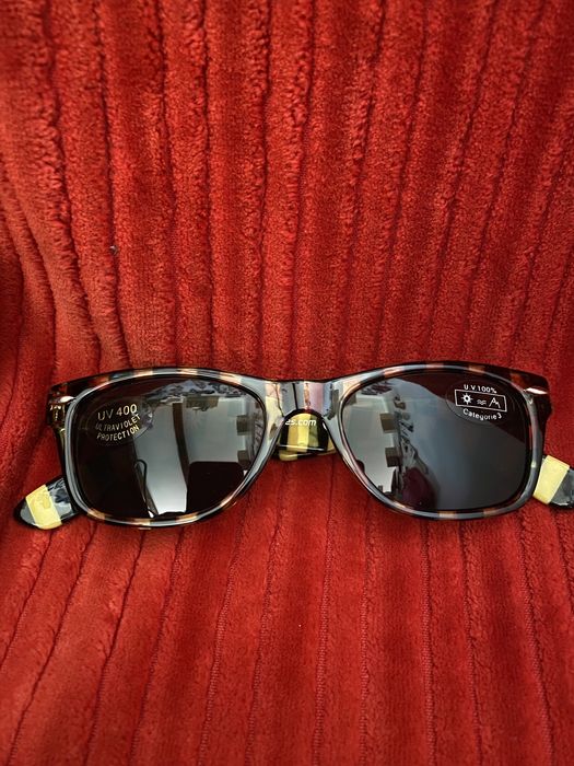 Ceasuri noi;  Ochelari de soare copii UV , Polaroid